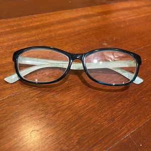 Like New reading glasses. 62mm +1.50 r20
